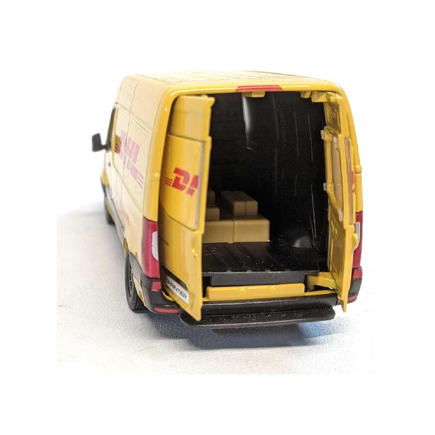 Mercedes-Benz Sprinter Cargo Van thumbnail 4